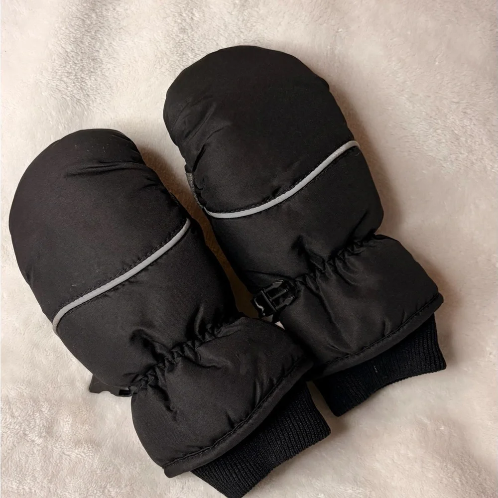 Black Winter Mittens with Reflective Detail